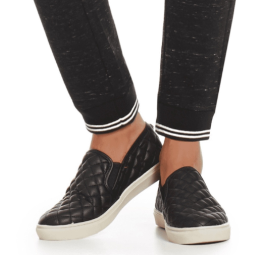 STEVE MADDEN ECENTRCQ SNEAKERS - Black and Pewter